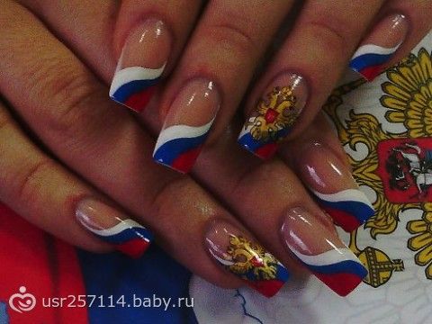 Дизайн ногтей с флагом россии