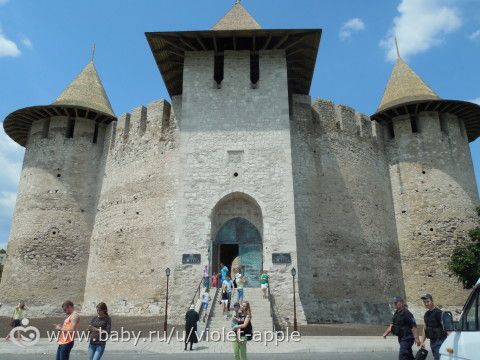 Bună ziua , Moldova! Как мы сходили за границу)