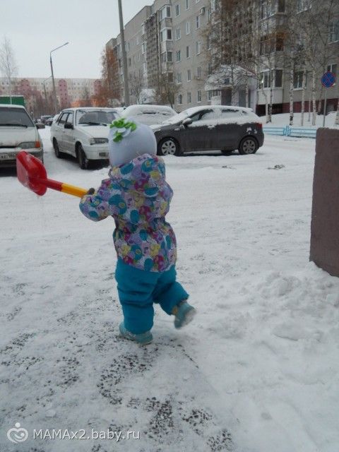 Комбинезон для моей стрекозюли))))) ну, и шапочка туда же...