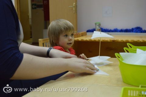 Продолжение нашего новогоднего отчёта. Наши первые ёлки (1г1мес). Часть 2.