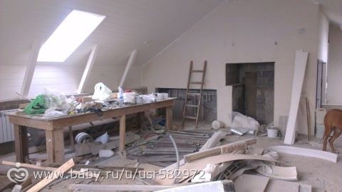 Началась весна - наша стройка сдвинулась с места.