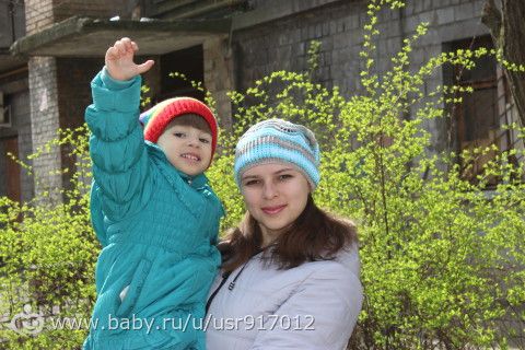 Связала себе шапочку еще одну)