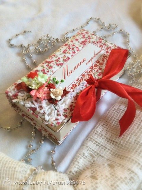 Необычный !красный!альбом первого годика малышки Полины!!!