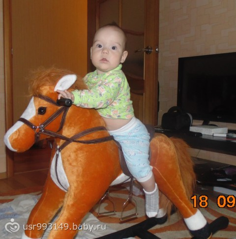 Леруша на коне))) (и другие фото)