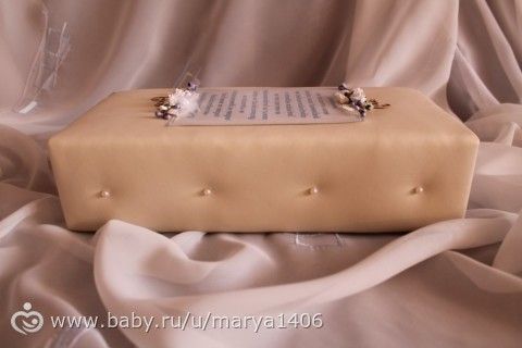 Шкатулка для хранения венчальных свечей.