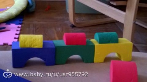 Самостоятельные игры моей дочки (фото)