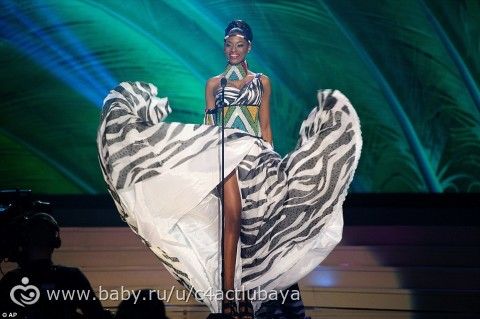 Мисс Вселенная 2015. Национальные костюмы