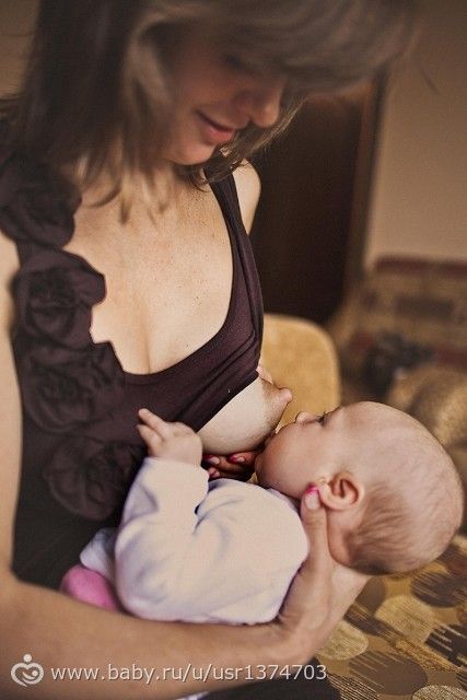 Грудь Во Время Кормления Фото