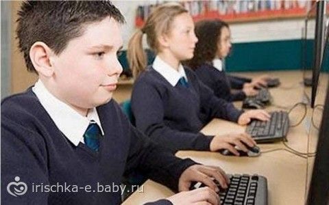 Российских детей научат правилам поведения в социальных сетях